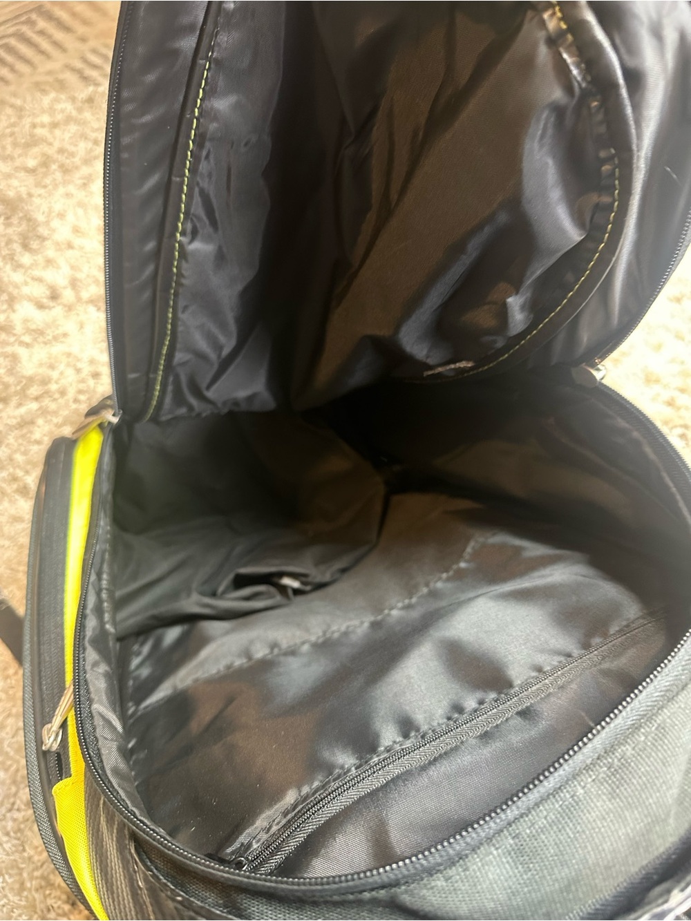 Babolat Aero Tennis Backpack Black Neon Yellow Racket Bag with Handle Cover - Picture 7 of 7